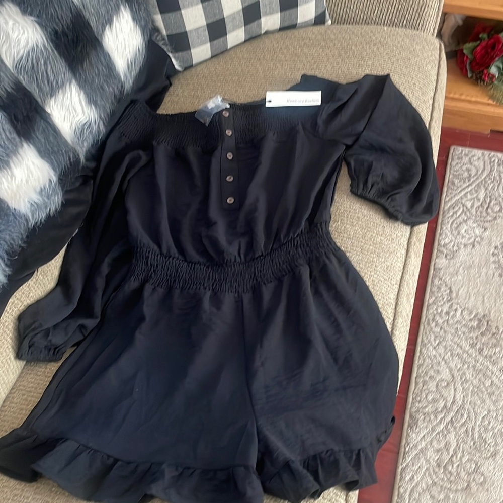New with tags size small Newburyport Kustom black romper